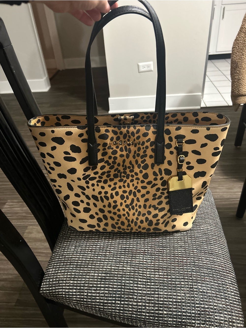 Marc Jacobs Leopard-Print Tote in Tan and Black - Picture 6 of 6